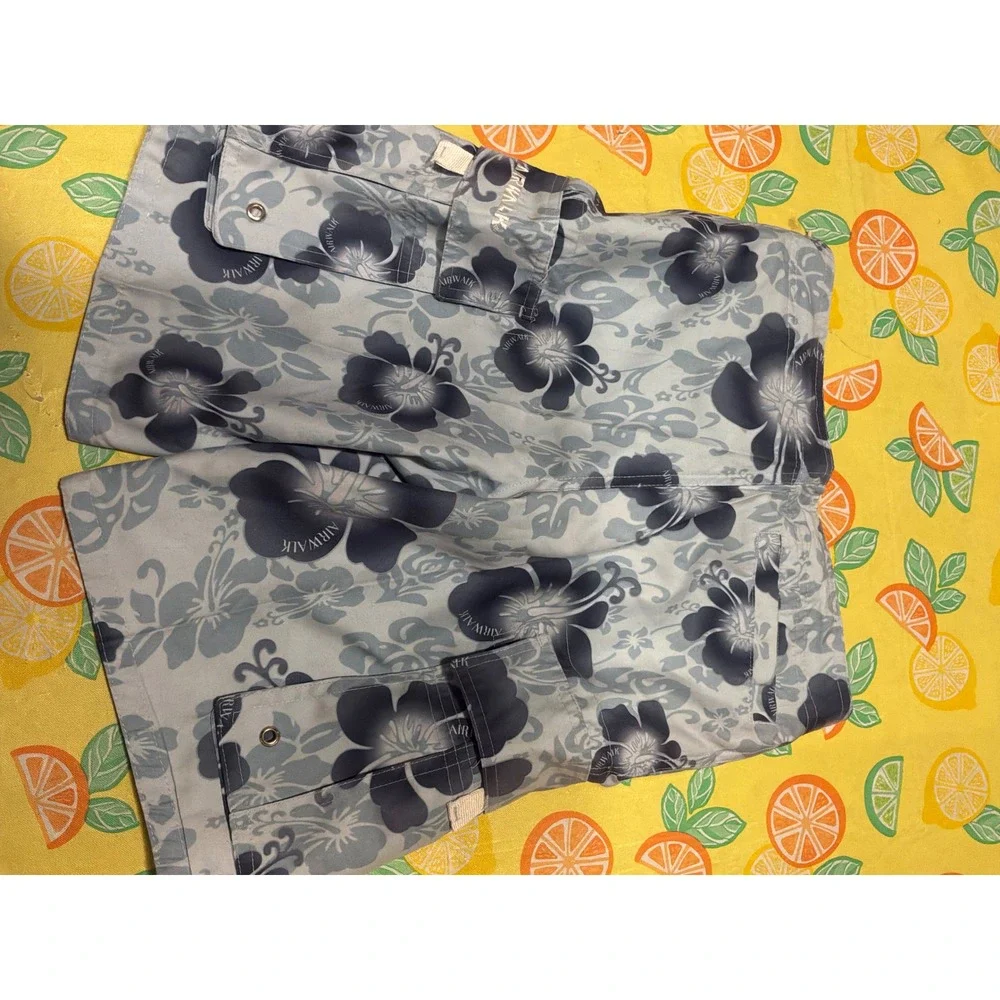 Y2K Boys Airwalk Hibiscus Floral Cargo‎ Board Shorts 8 Blue